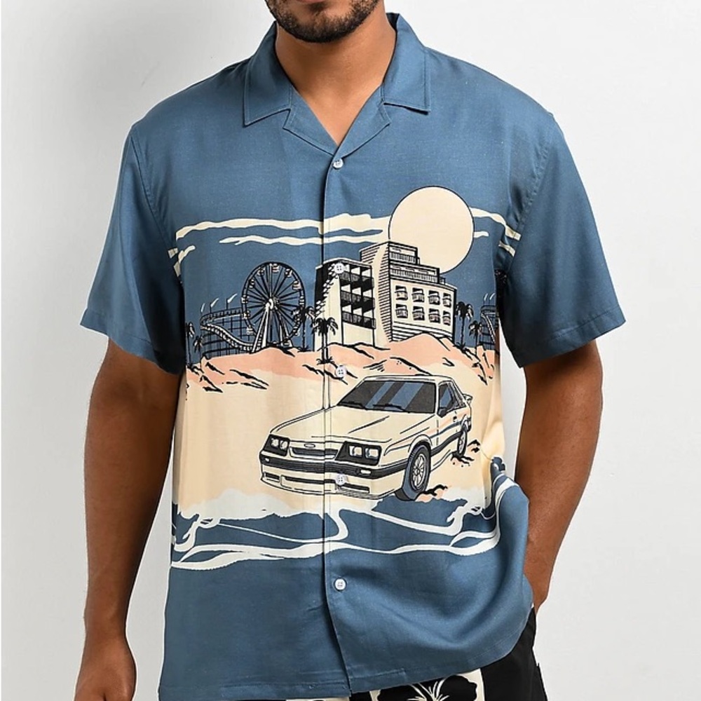 Duvin Beachfront Short Sleeve Button Up Shirt - size Large